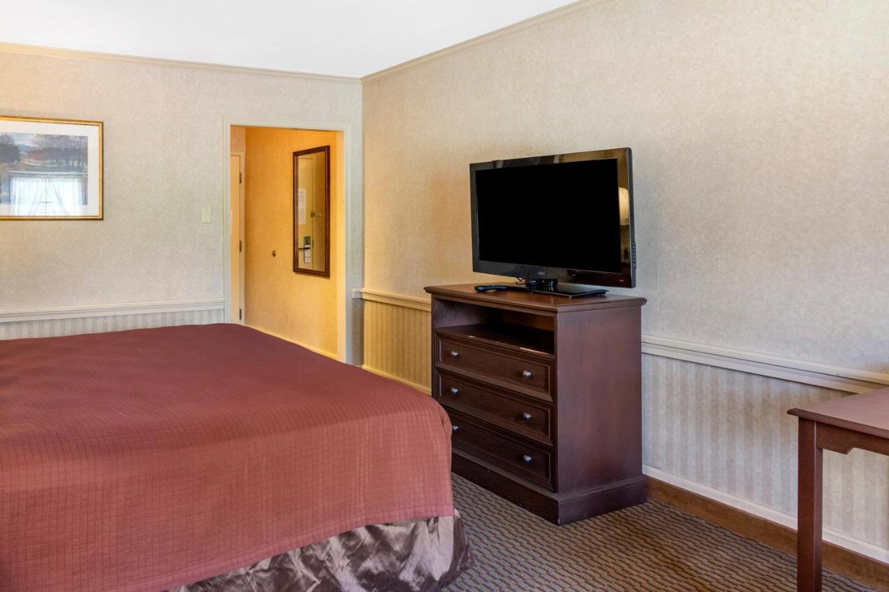 Towanda The Riverstone Inn מראה חיצוני תמונה